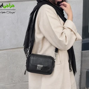 کیف دوشی زنانه مینی مشکی با بند بلند و قفل کلیدی